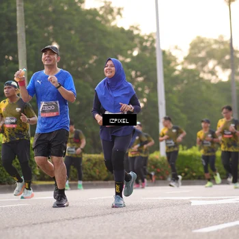 Runner Photo 6405737