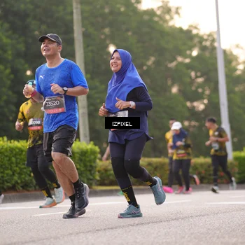 Runner Photo 6405741