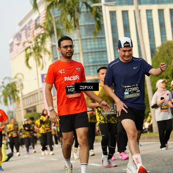 Runner Photo 6405742