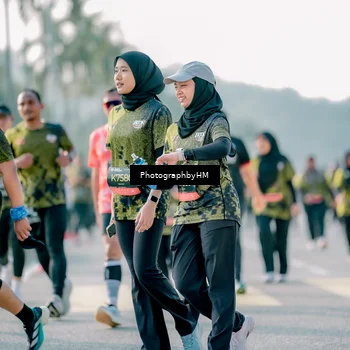 Runner Photo 6405750