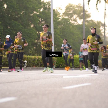 Runner Photo 6405794