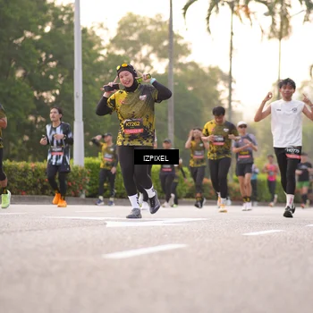 Runner Photo 6405848