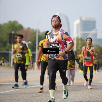 Runner Photo 6405874