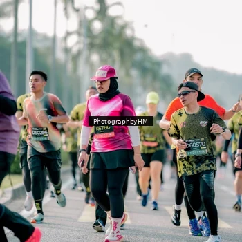 Runner Photo 6405911