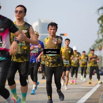 Runner Photo 6405946