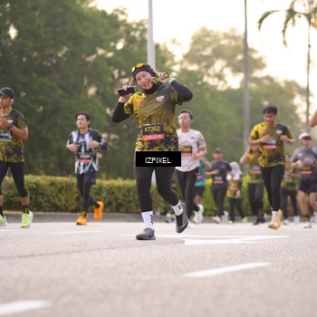 Runner Photo 6405949