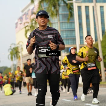 Runner Photo 6405965