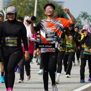 Runner Photo 6405978