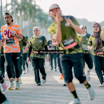 Runner Photo 6405982