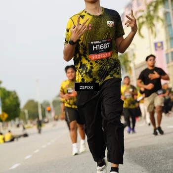 Runner Photo 6406005
