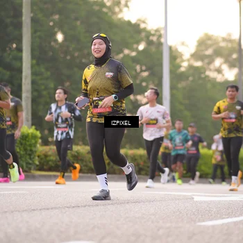 Runner Photo 6406011
