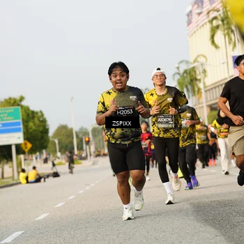 Runner Photo 6406037