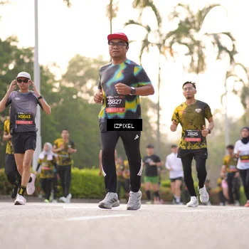 Runner Photo 6406045