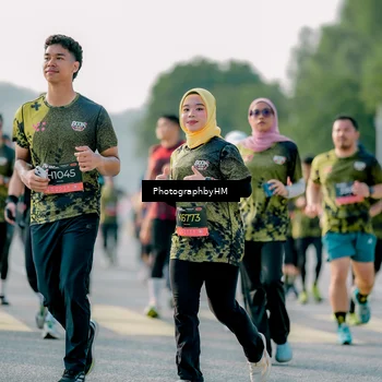 Runner Photo 6406050