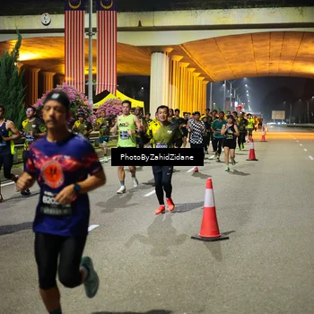 Runner Photo 6406053