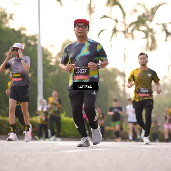Runner Photo 6406073