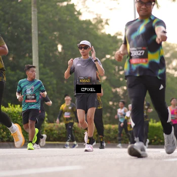 Runner Photo 6406076
