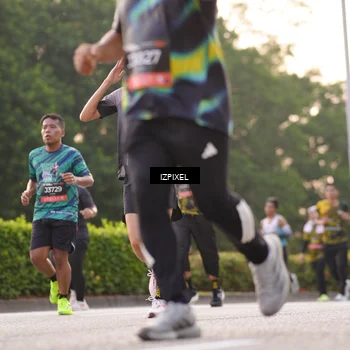 Runner Photo 6406127