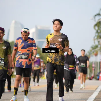 Runner Photo 6406131