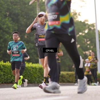 Runner Photo 6406146