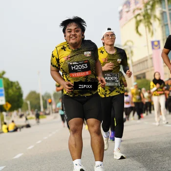 Runner Photo 6406169