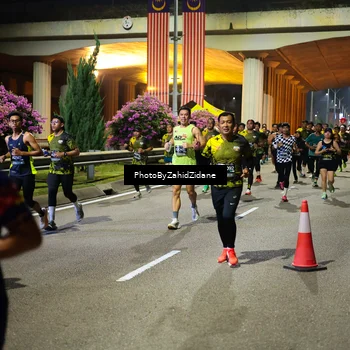 Runner Photo 6406208