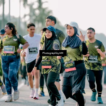 Runner Photo 6406211