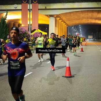 Runner Photo 6406215