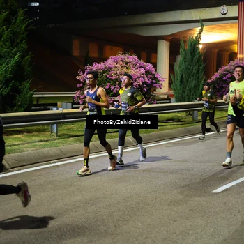 Runner Photo 6406241