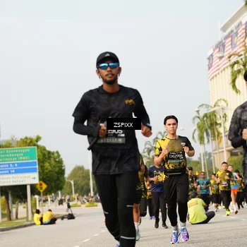 Runner Photo 6406266