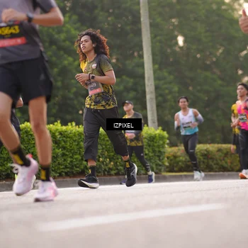 Runner Photo 6406273