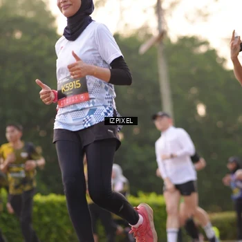 Runner Photo 6406283