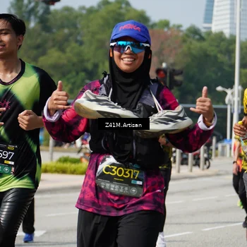 Runner Photo 6406305