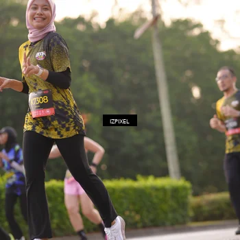 Runner Photo 6406340
