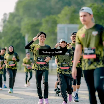 Runner Photo 6406346
