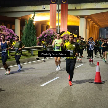 Runner Photo 6406348
