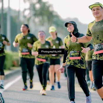 Runner Photo 6406404