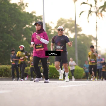 Runner Photo 6406427