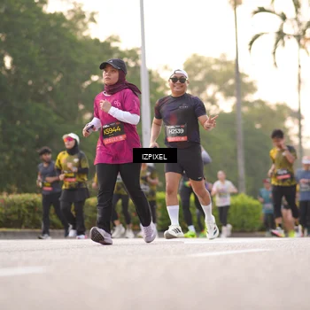 Runner Photo 6406433