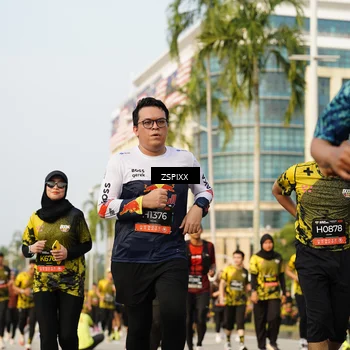 Runner Photo 6406486