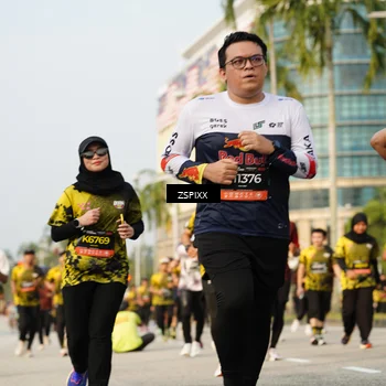 Runner Photo 6406488