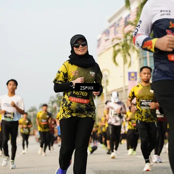 Runner Photo 6406515