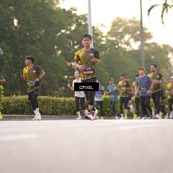 Runner Photo 6406531