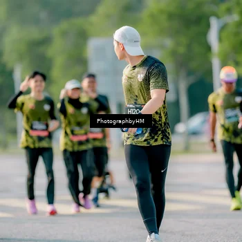 Runner Photo 6406541