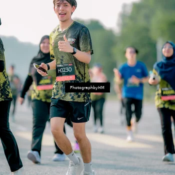 Runner Photo 6406586