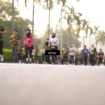 Runner Photo 6406643