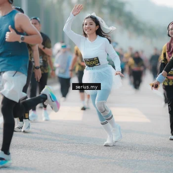 Runner Photo 6406673