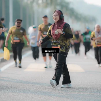 Runner Photo 6406690