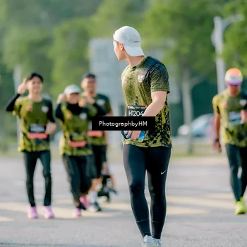 Runner Photo 6406699