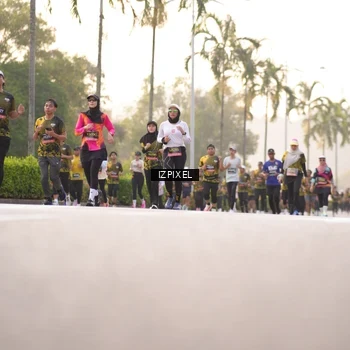 Runner Photo 6406718